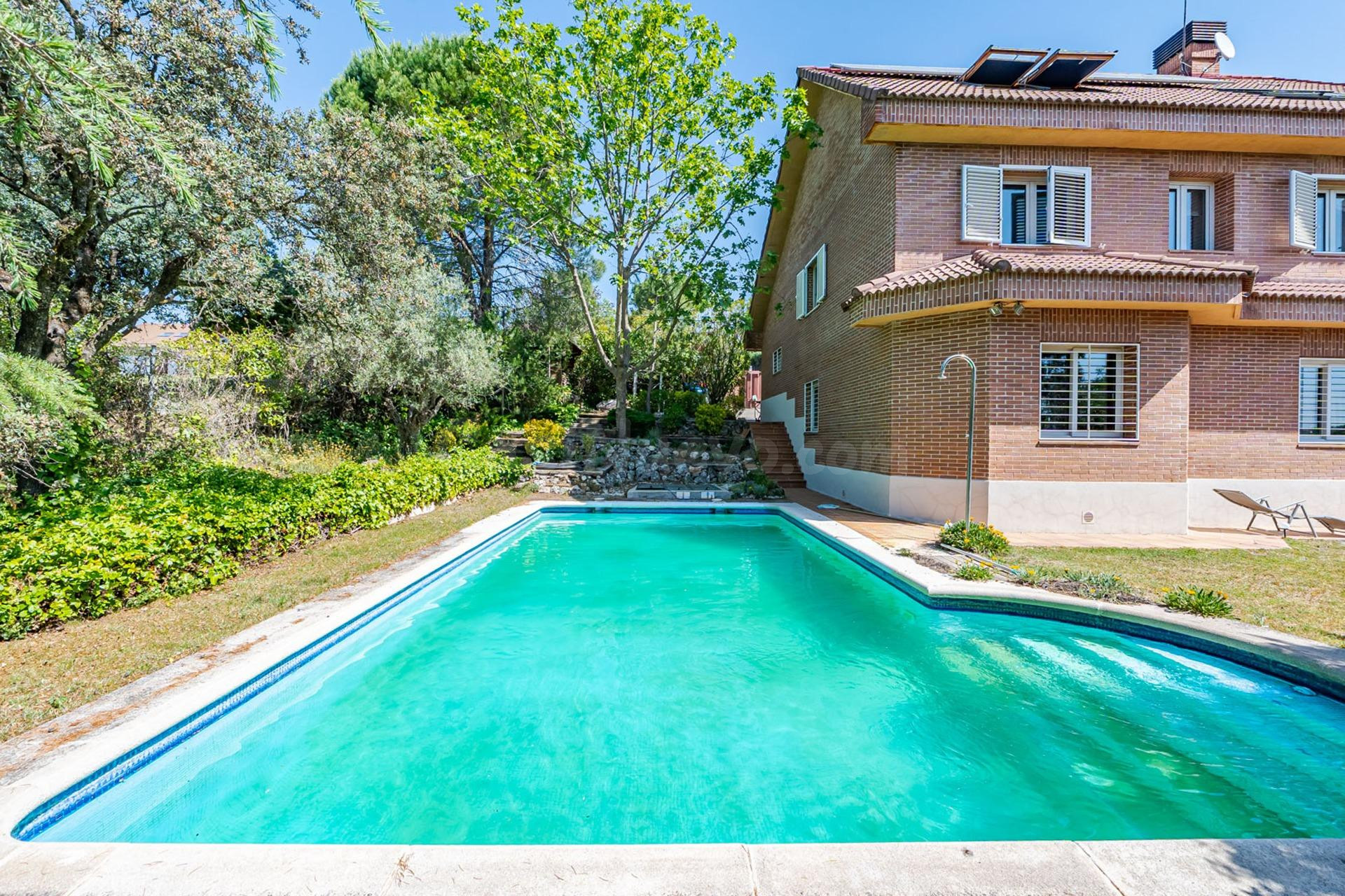 Fabuloso chalet independiente en el Golf de Las Rozas - foto 5