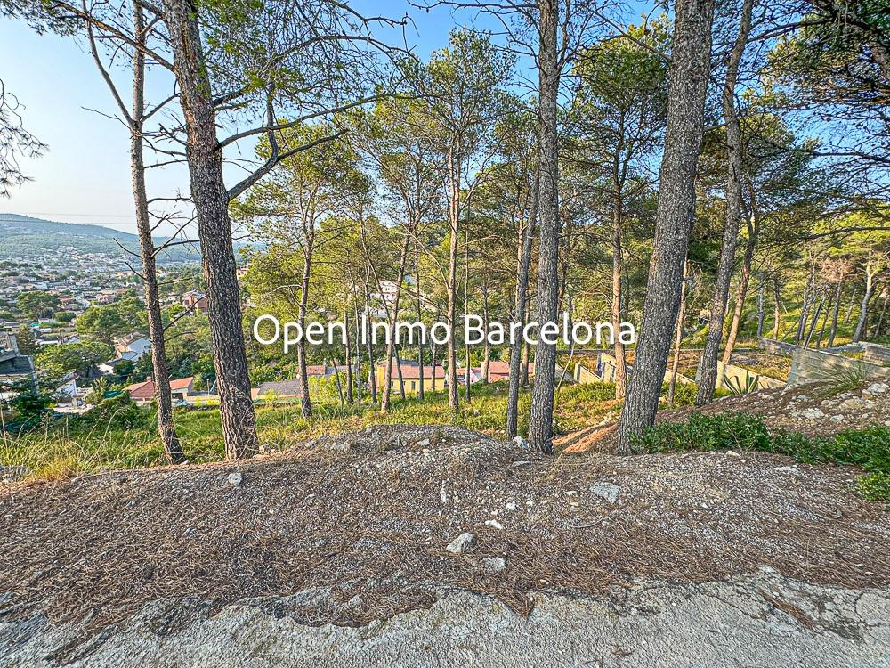Solar en venta en Canyelles - foto 2