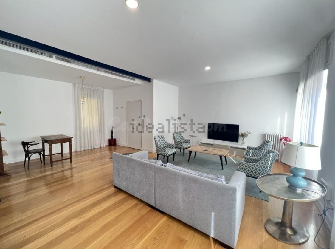 Piso 3 habitaciones 165m² en alquiler - Eixample - foto 3