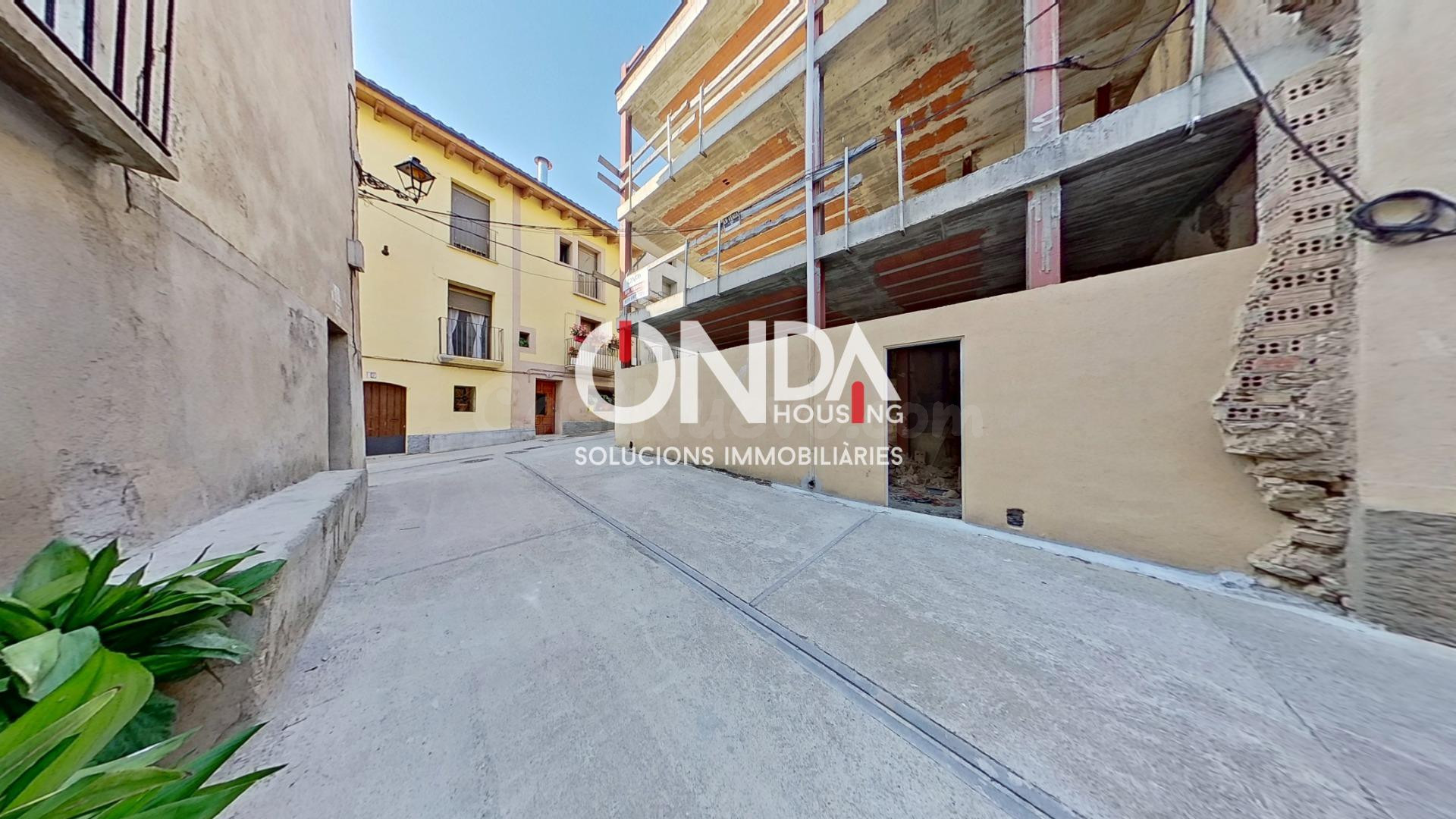 Edificio en venta en el corazón de Guardia de Noguera – Opor - foto 2