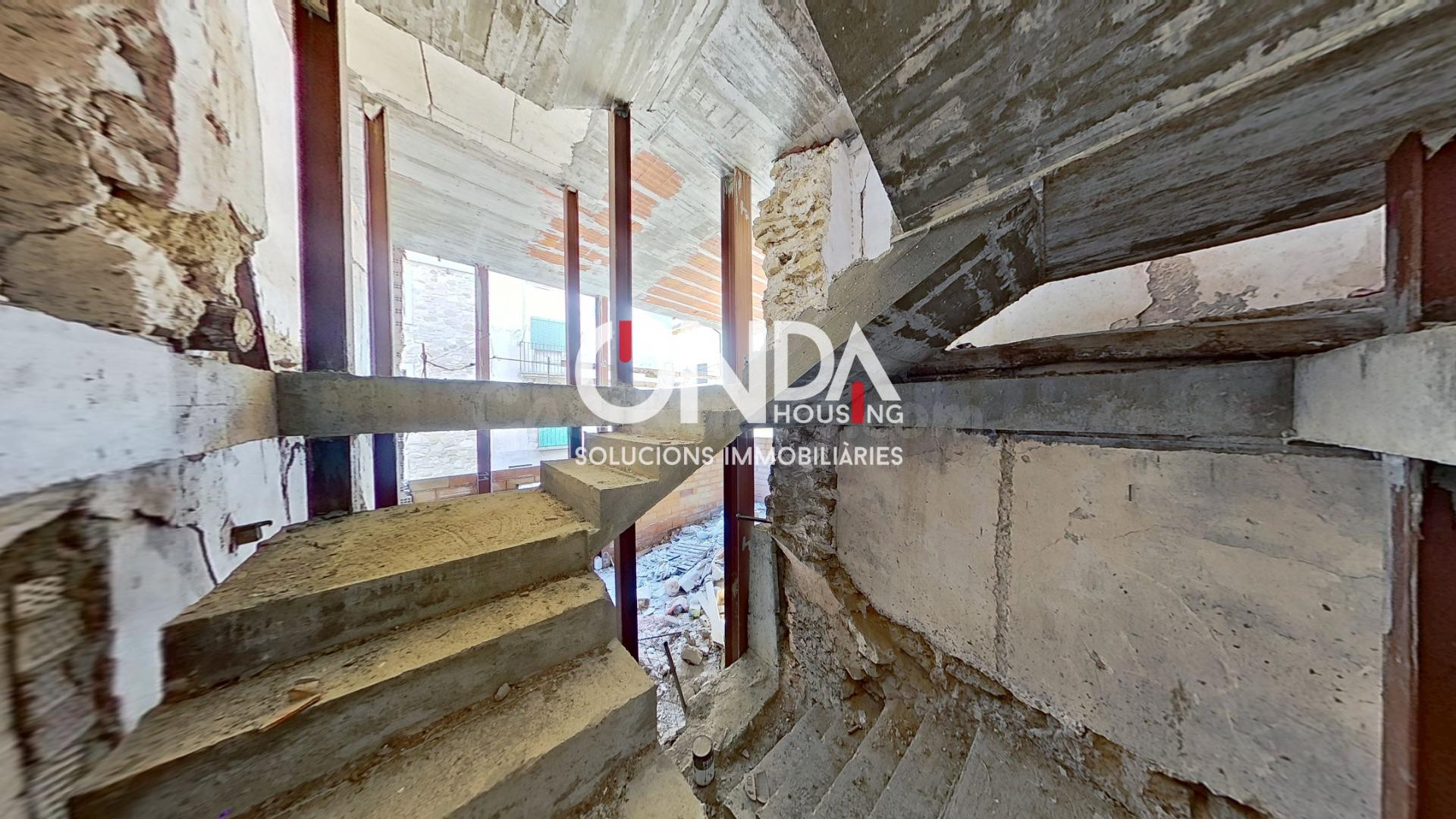Edificio en venta en el corazón de Guardia de Noguera – Opor - foto 4