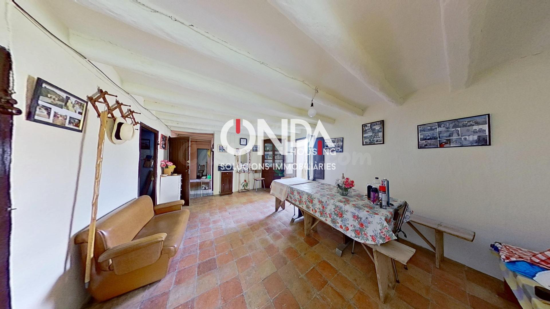 ¡MAGNÍFICA CASA DE PUEBLO + 85.000 m2 DE TERRENO EN LA TERRE - foto 4