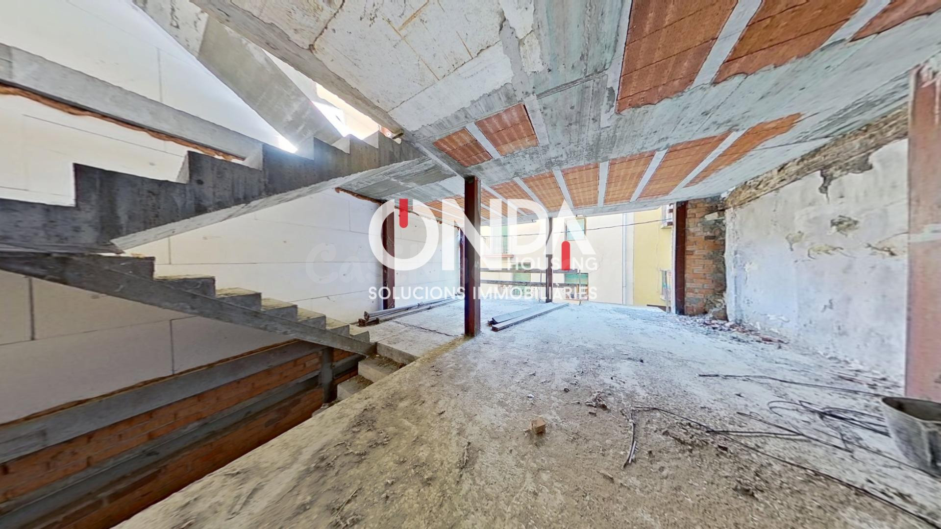 Edificio en venta en el corazón de Guardia de Noguera – Opor - foto 3