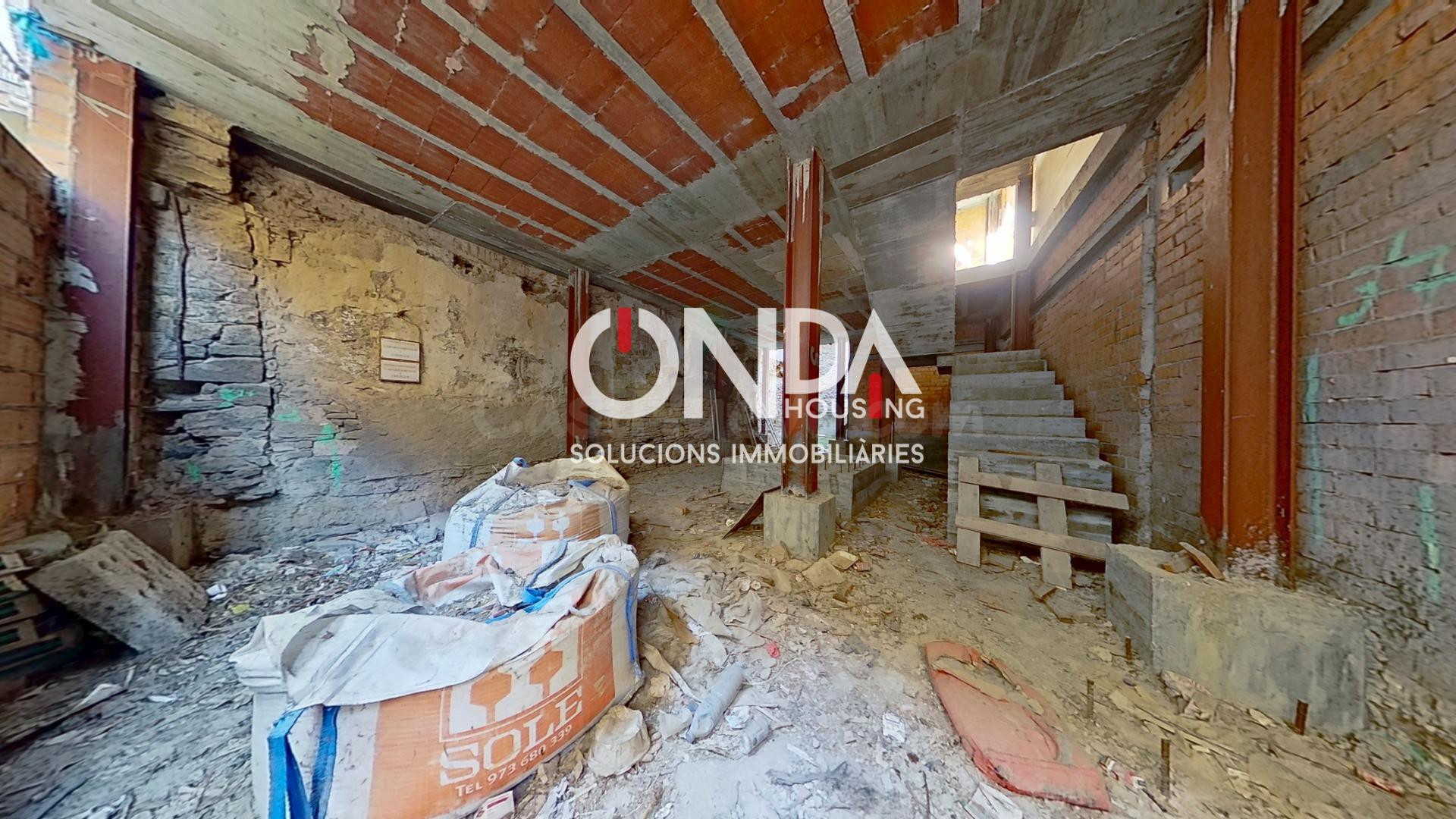Edificio en venta en el corazón de Guardia de Noguera – Opor - foto 4