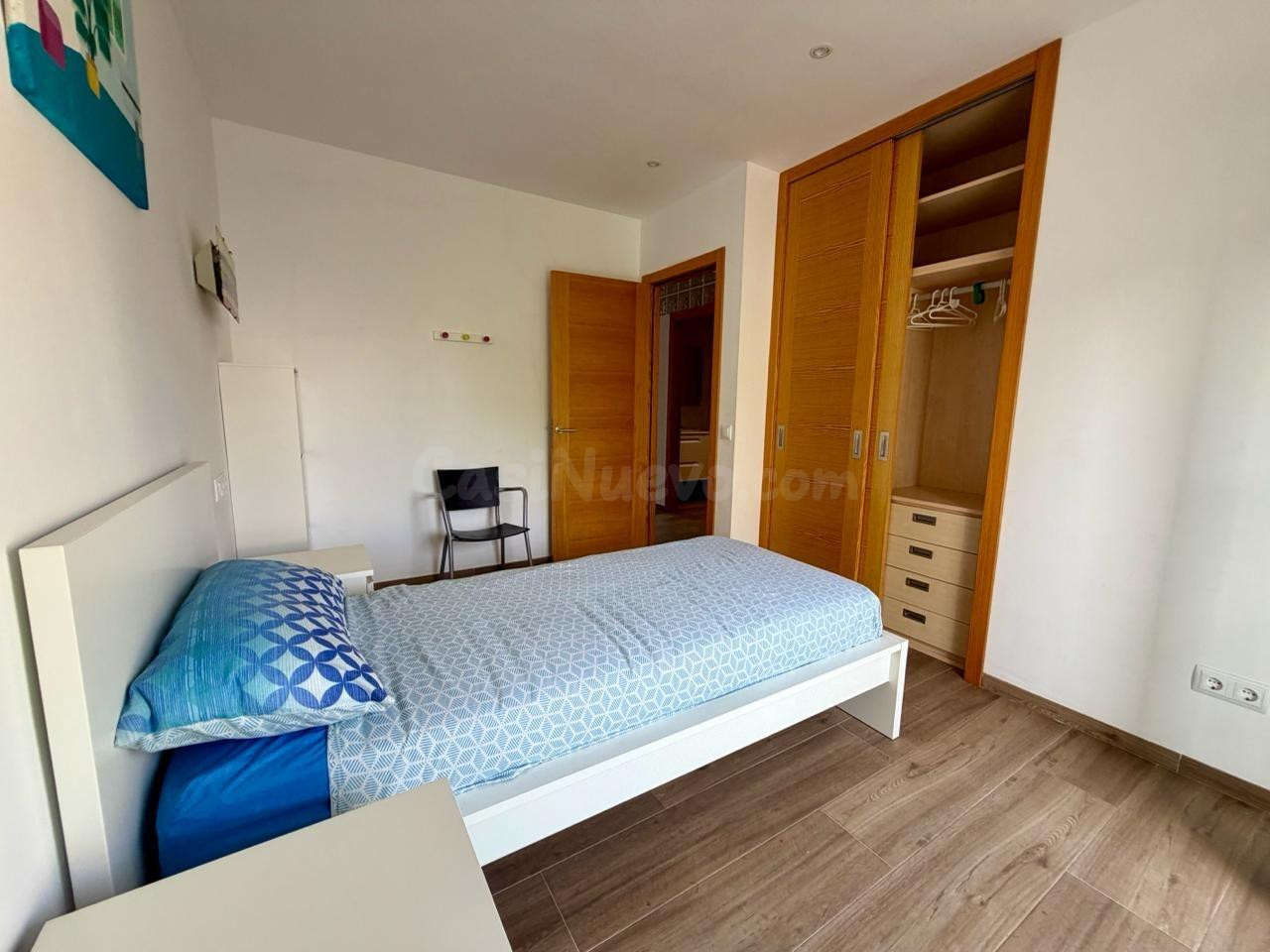 PISO EN ALQUILER REFORMADO, LUMINOSO Y CON TERRAZA EN ZONA C - foto 5
