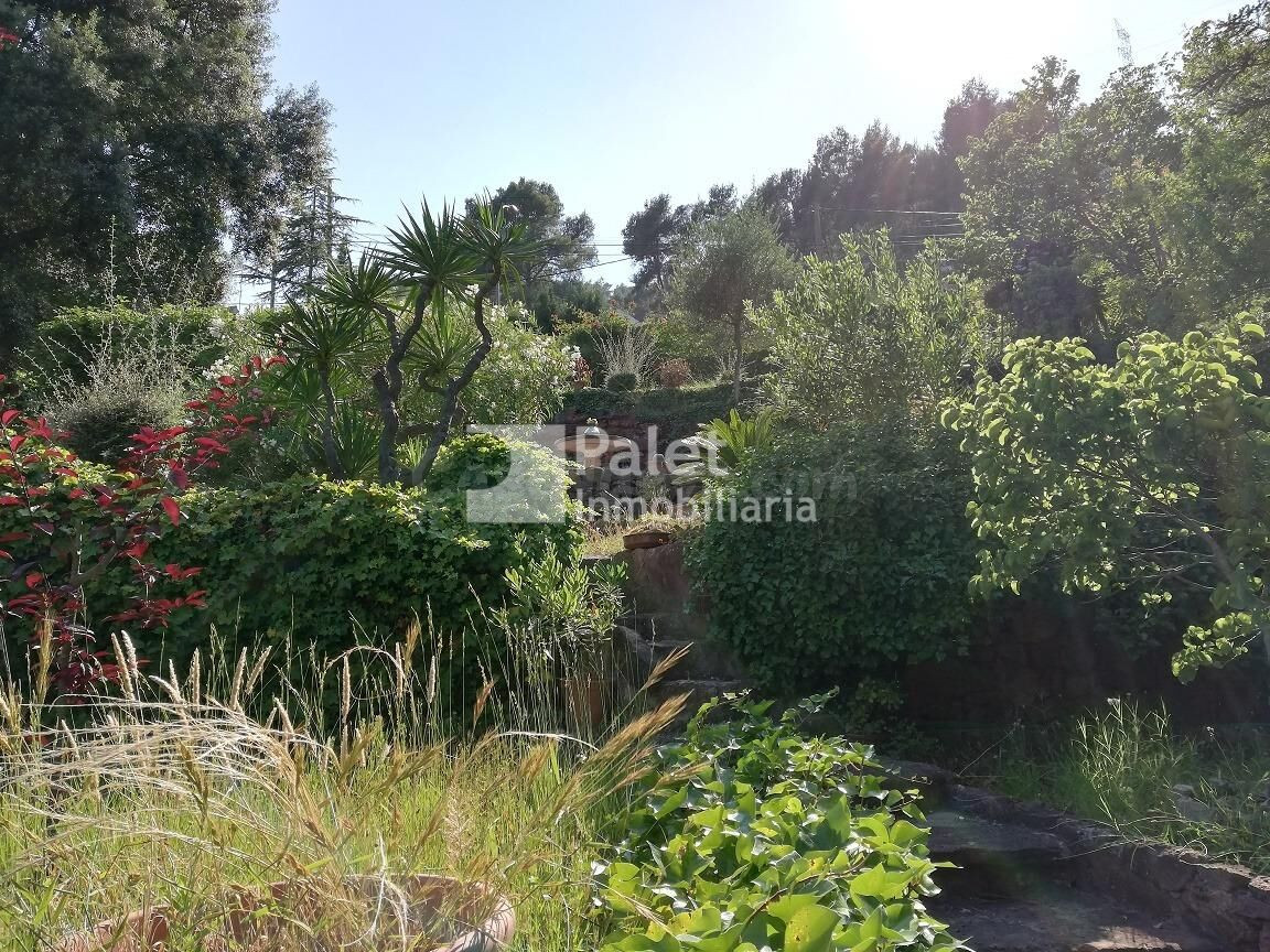 Terreno en Venta en Can Güell, Torrelles de Llobregat – 843 