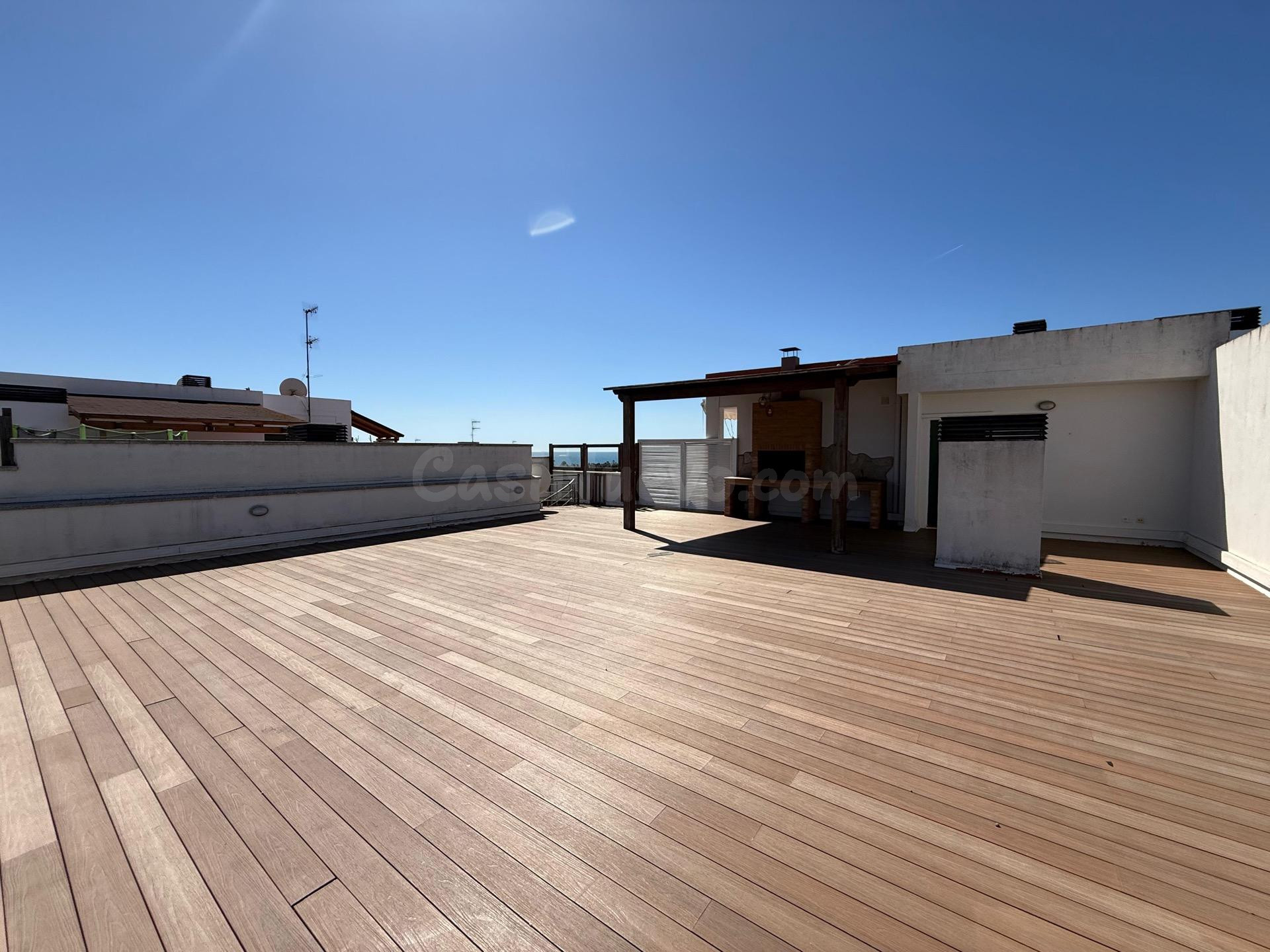 Ático de 160 metros con  130 metros de terraza