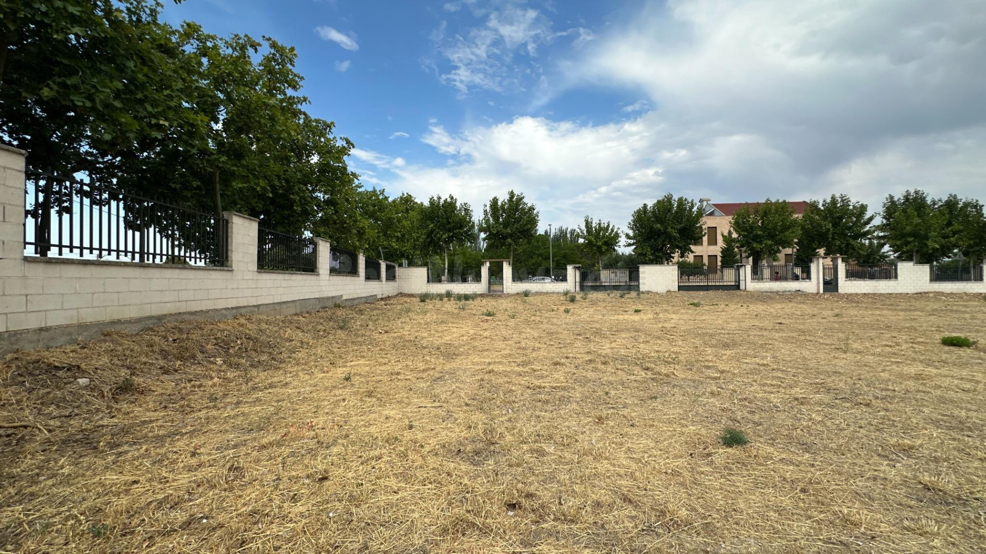 Oportunidad de Construcción Inmediata: Terreno Urbano en Ute - foto 3