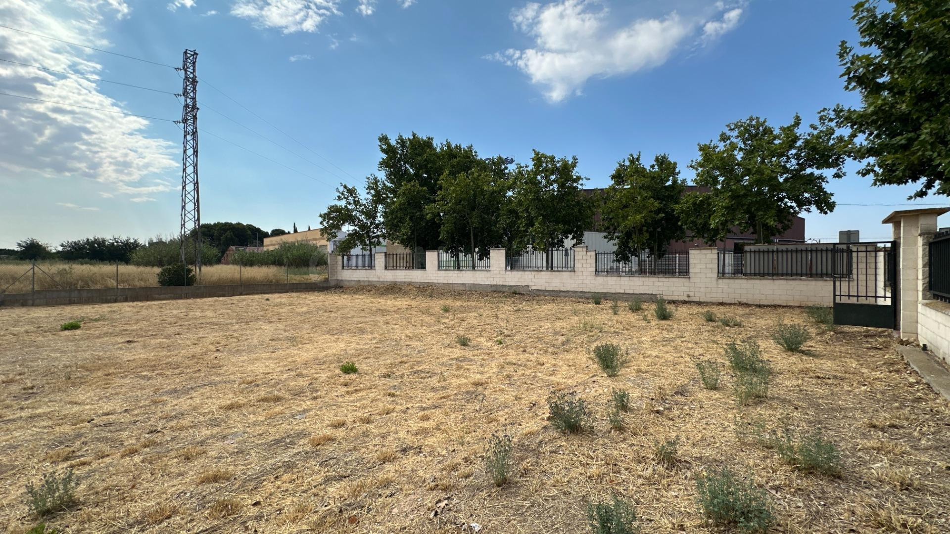 Oportunidad de Construcción Inmediata: Terreno Urbano en Ute - foto 5
