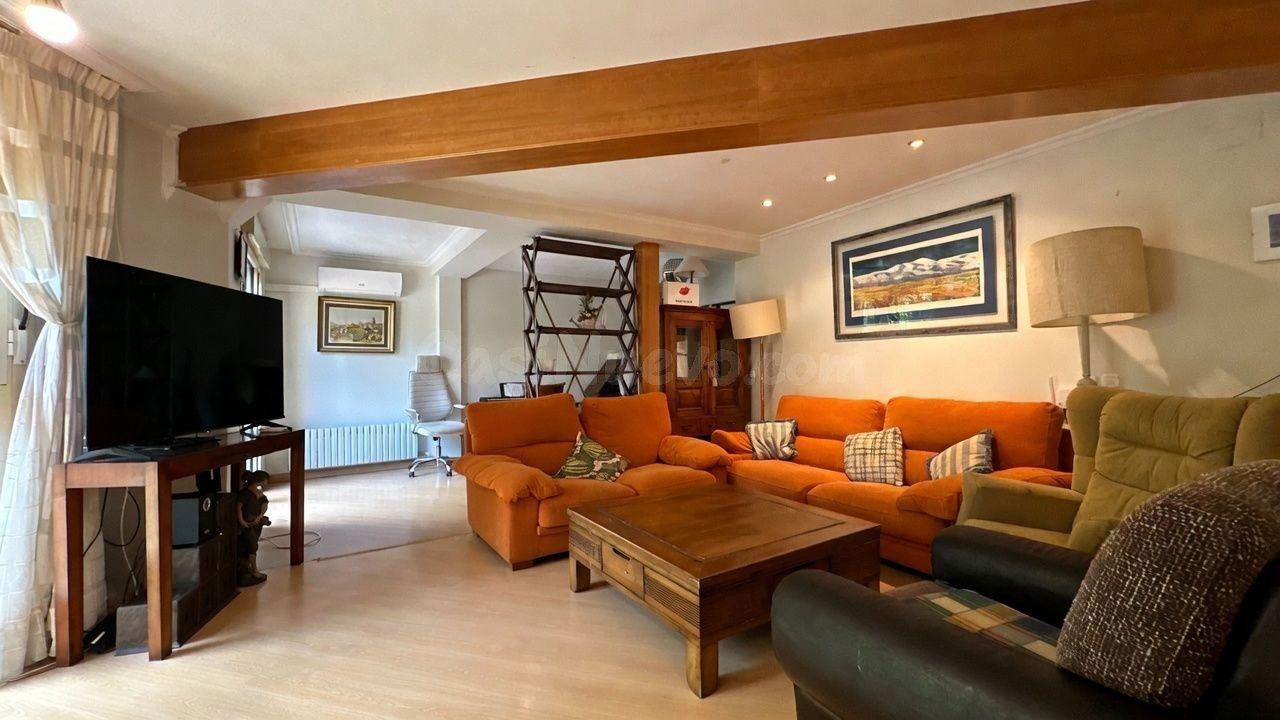 Casa en venta en el céntro de Tarazona - foto 2