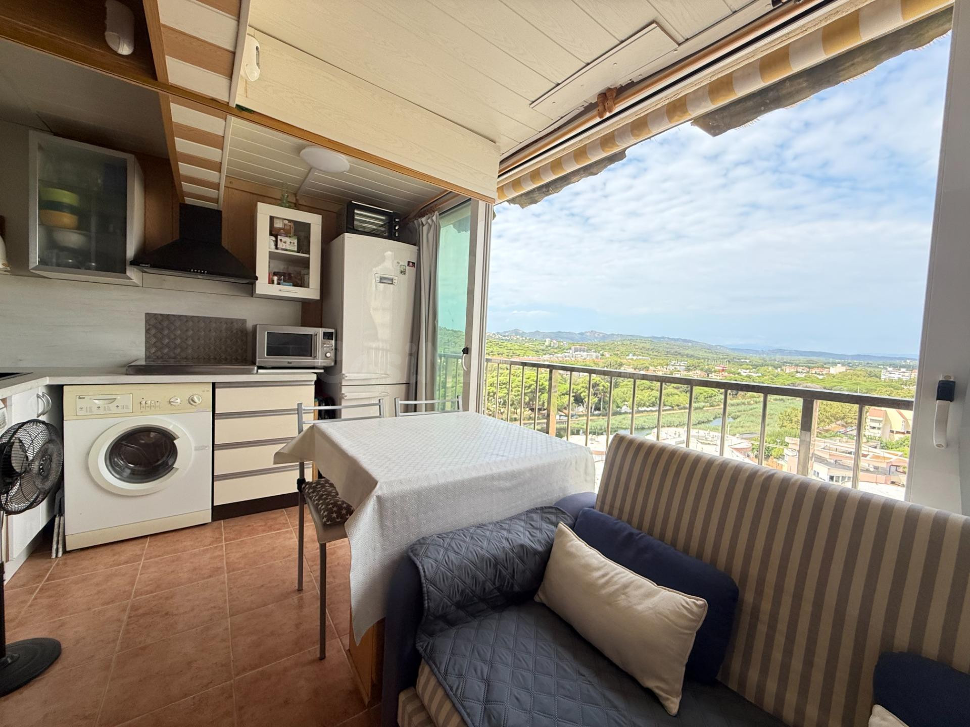 ESTUDIO AL LADO DEL MAR  · PLATJA D’ARO - foto 2