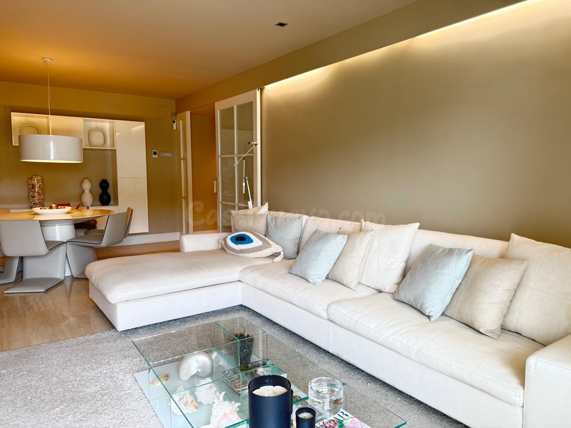 EXCLUSIVO PISO DE 170 M2 CON TERRAZA PRIVADA DE 43 M2 Y VIST