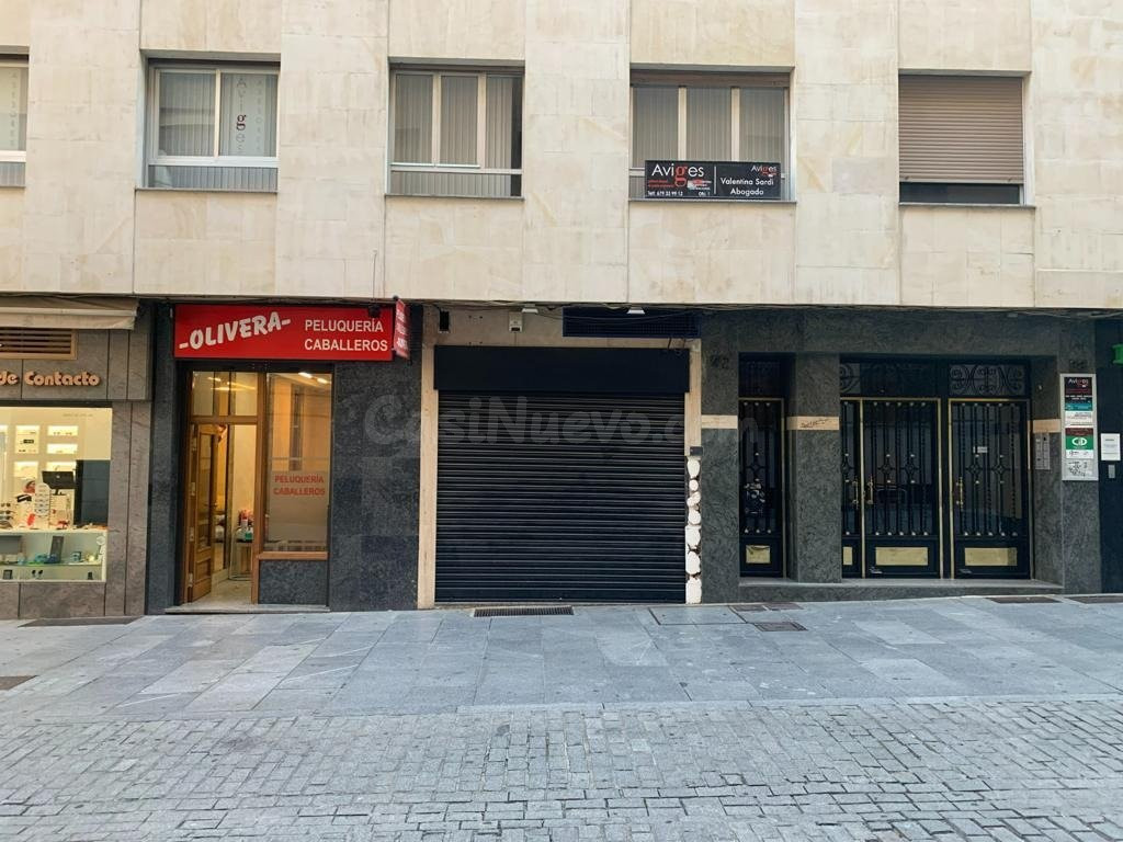 ALQUILER DE LOCAL JUNTO CALLE PRIOR