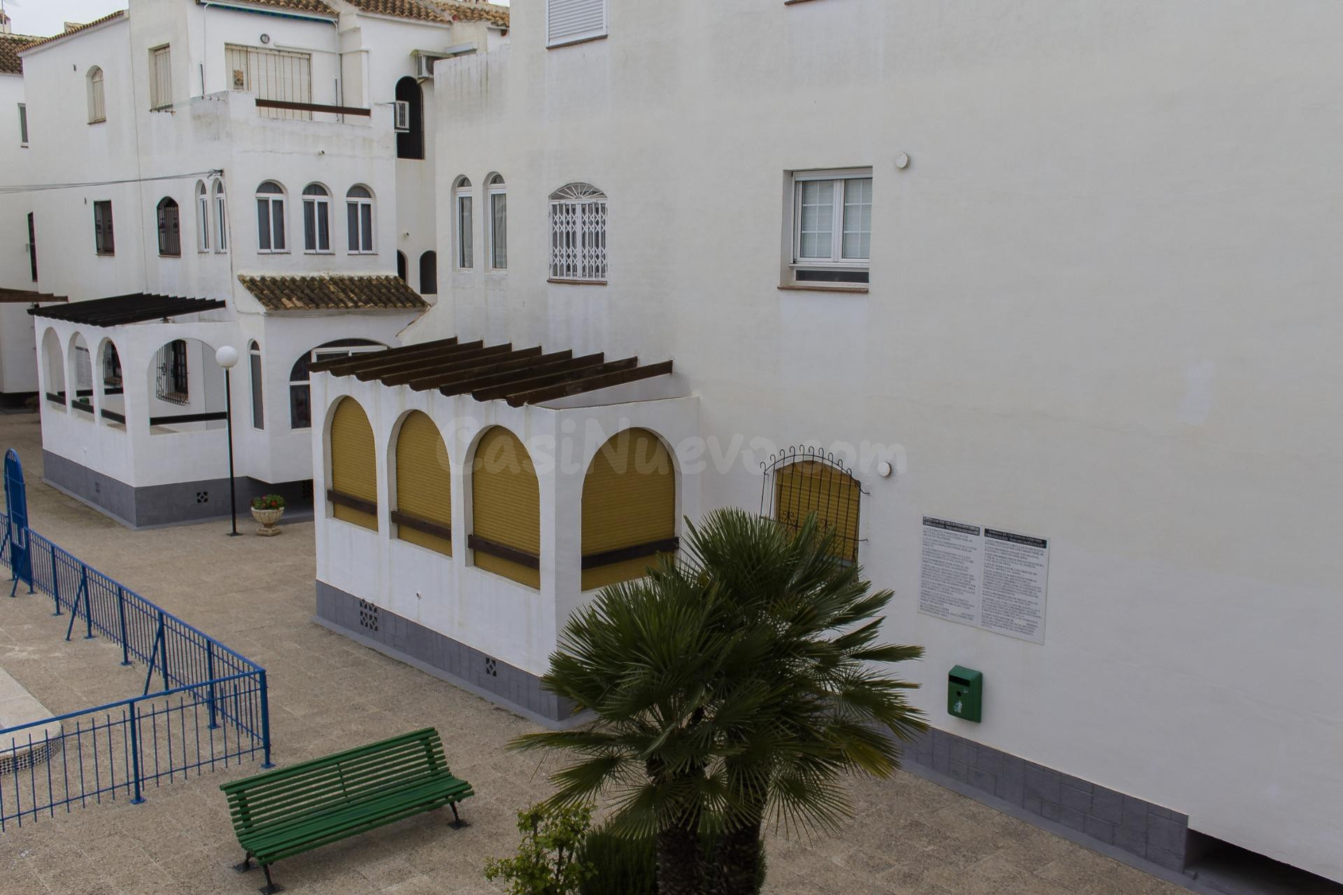 Estudio con piscina a 500 m de Playa de Los Náufragos – Torrevieja