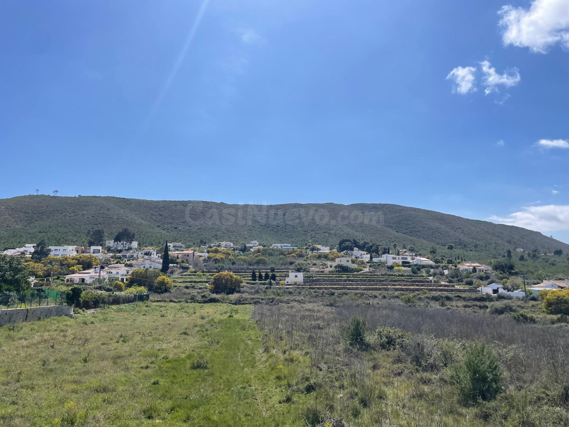 Terreno en Jávea en zona residencial | 2.143 m2 con gran pot - foto 4
