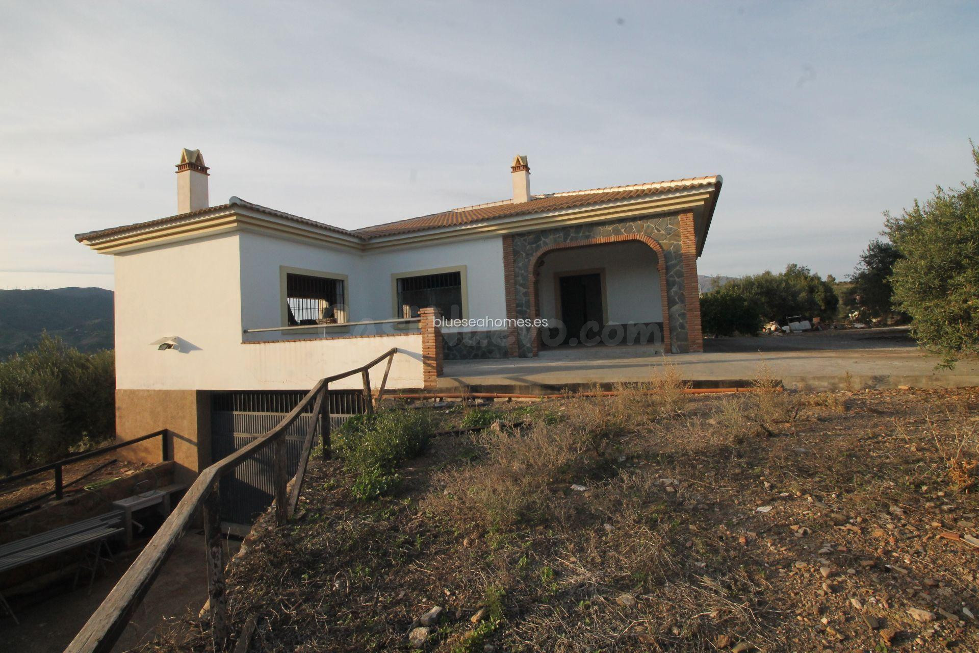 Venta de parcela con casa de aperos en Álora, Málaga, Costa  - foto 3
