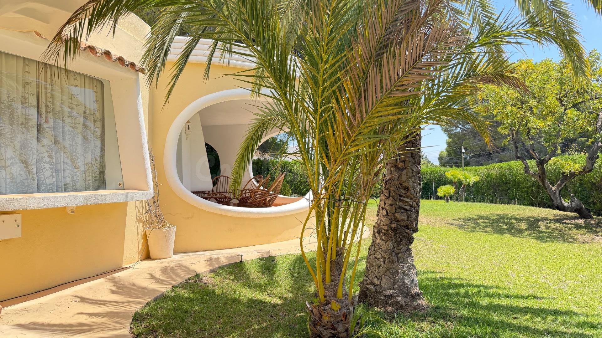 Exclusiva villa con alma mediterránea y total privacidad - foto 3