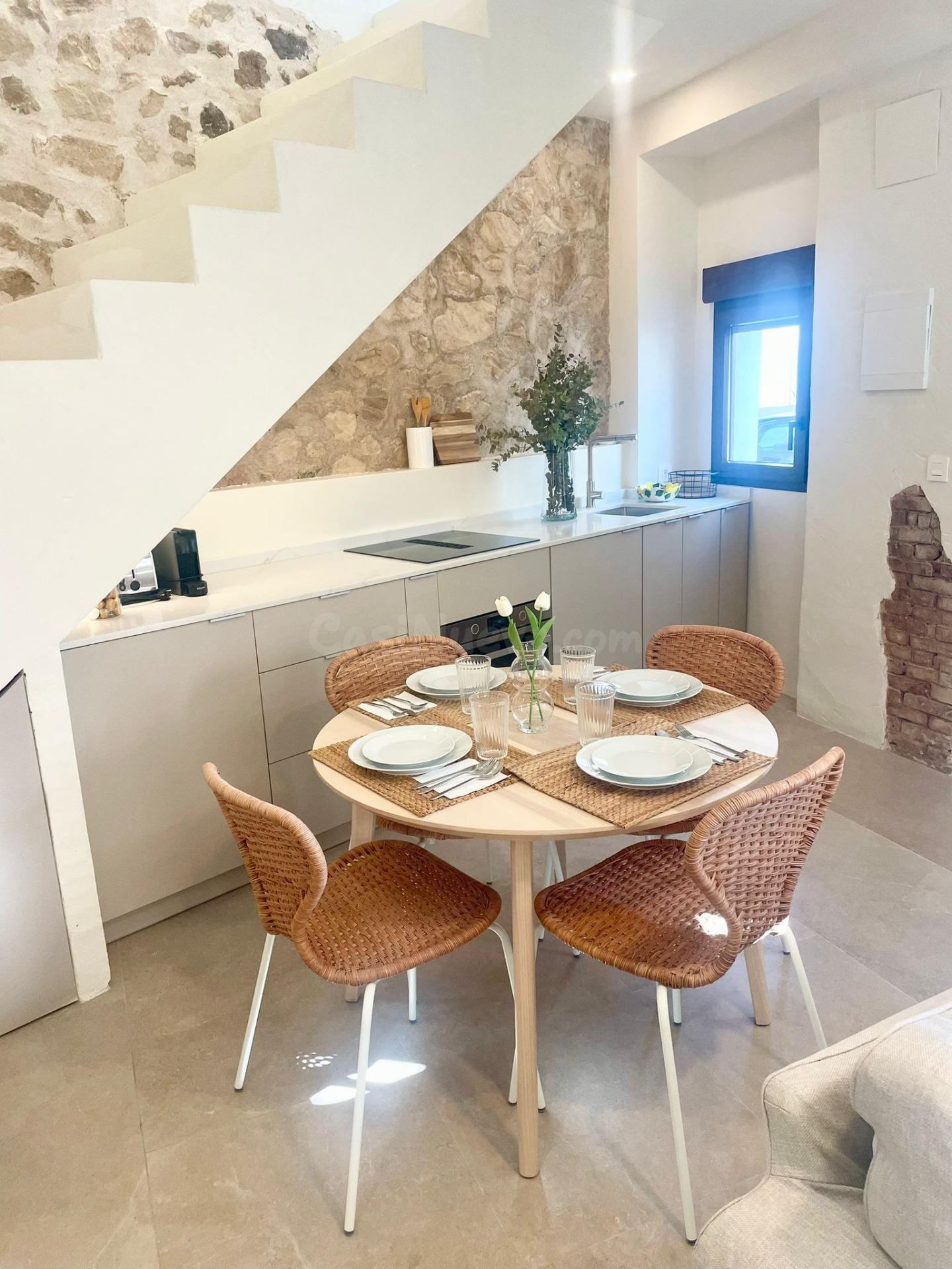 Excelente inversión: casa de pueblo reformada junto al mar en Altea - foto 4