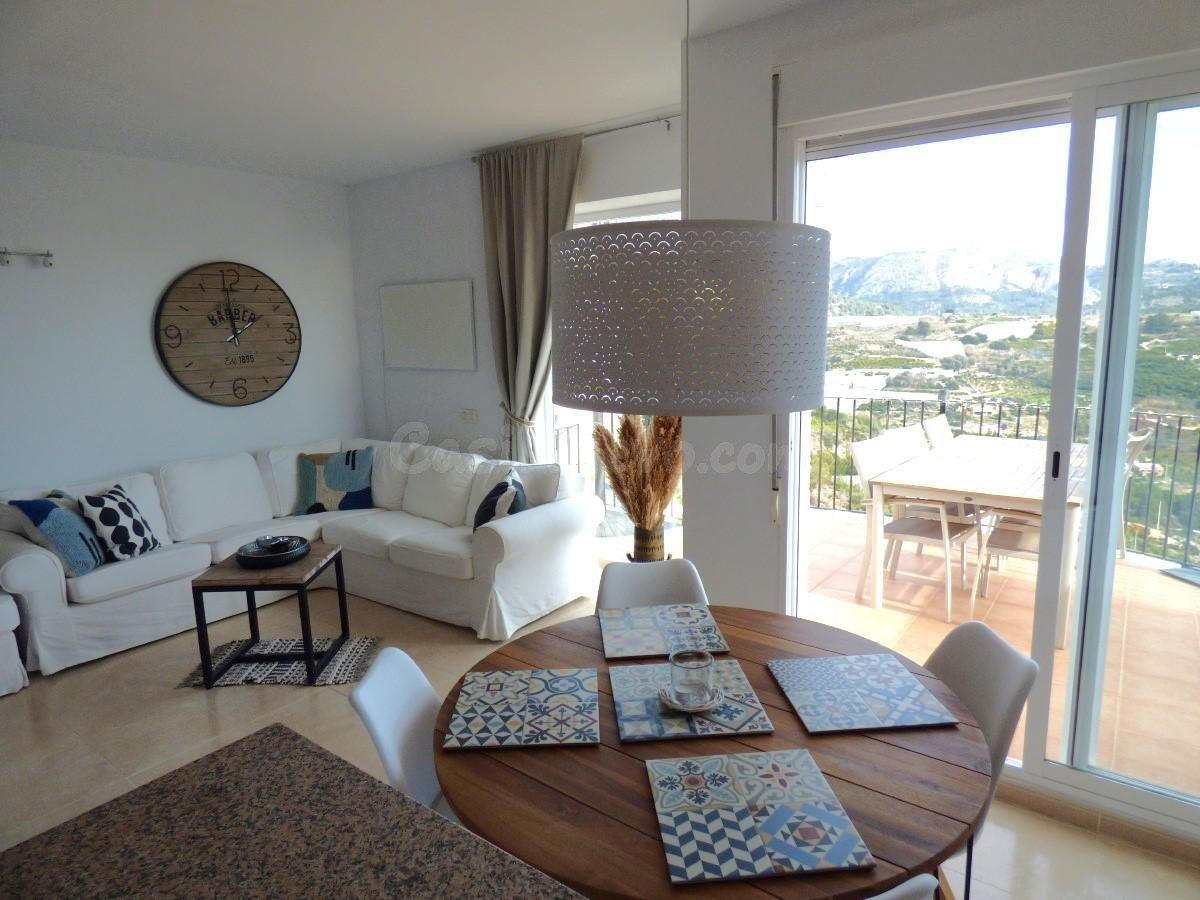 Entre Mar y Montaña: Vivienda Exclusiva con Vistas Panorámicas y Máximo Confort - foto 3