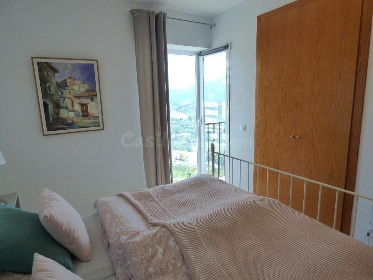 Entre Mar y Montaña: Vivienda Exclusiva con Vistas Panorámicas y Máximo Confort - foto 5