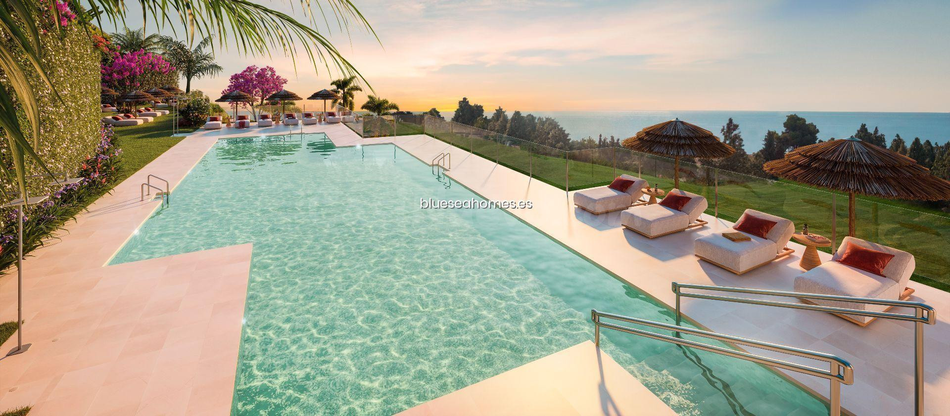 Venta de villa adosada con tres dormitorios en Mijas Costa, Málaga, Costa del Sol