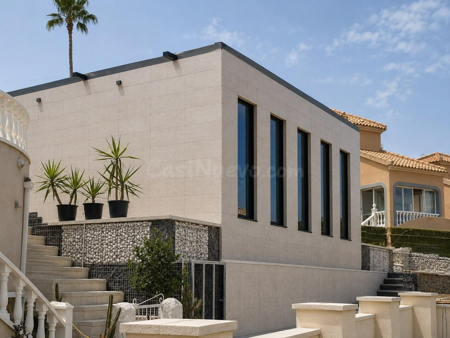 **VILLA DE OBRA NUEVA CON PISCINA PRIVADA EN CIUDAD QUESADA – LUJO, DISEÑO Y ESTILO MEDITERRÁNEO**
