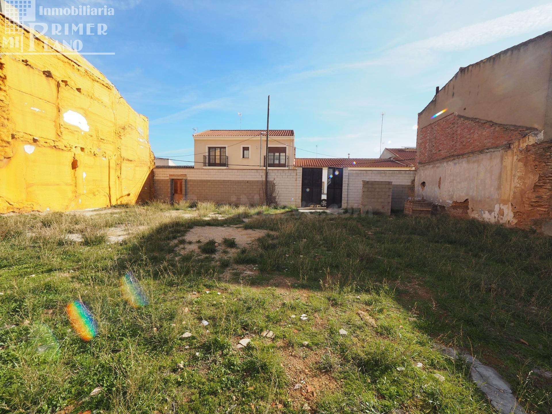 Amplio Solar en Venta junto a calle San Roque, Tomelloso - O - foto 3