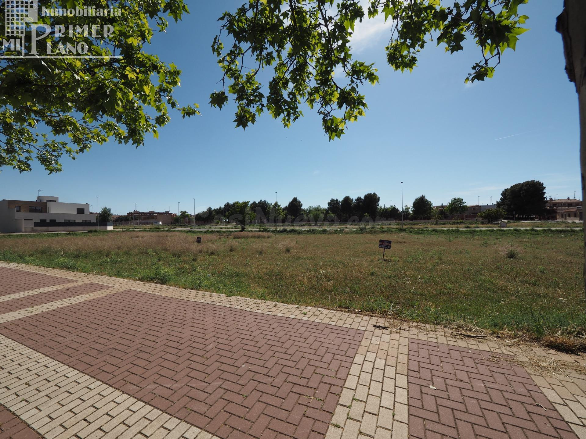 Amplio Solar en Villarrobledo - Oportunidad Única por €78,00