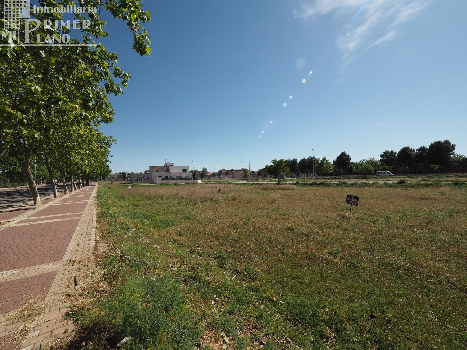 Amplio Solar en Villarrobledo - Oportunidad Única por €78,00 - foto 4