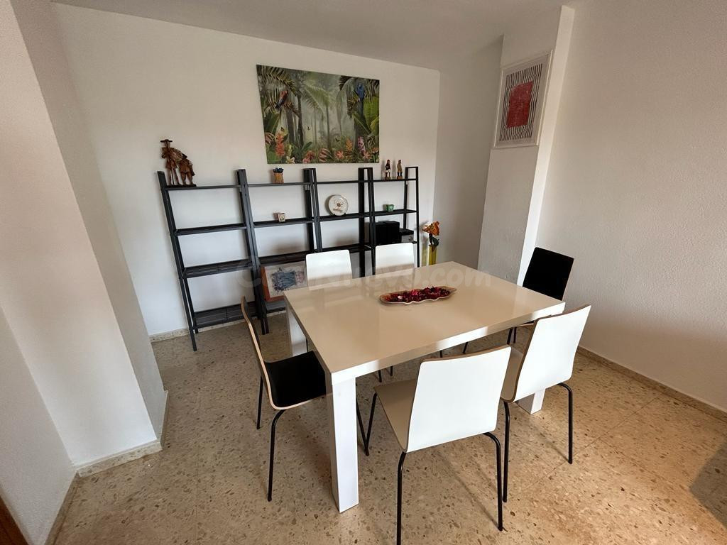 Piso 4 habitaciones 115m² en alquiler - Exposició - foto 4
