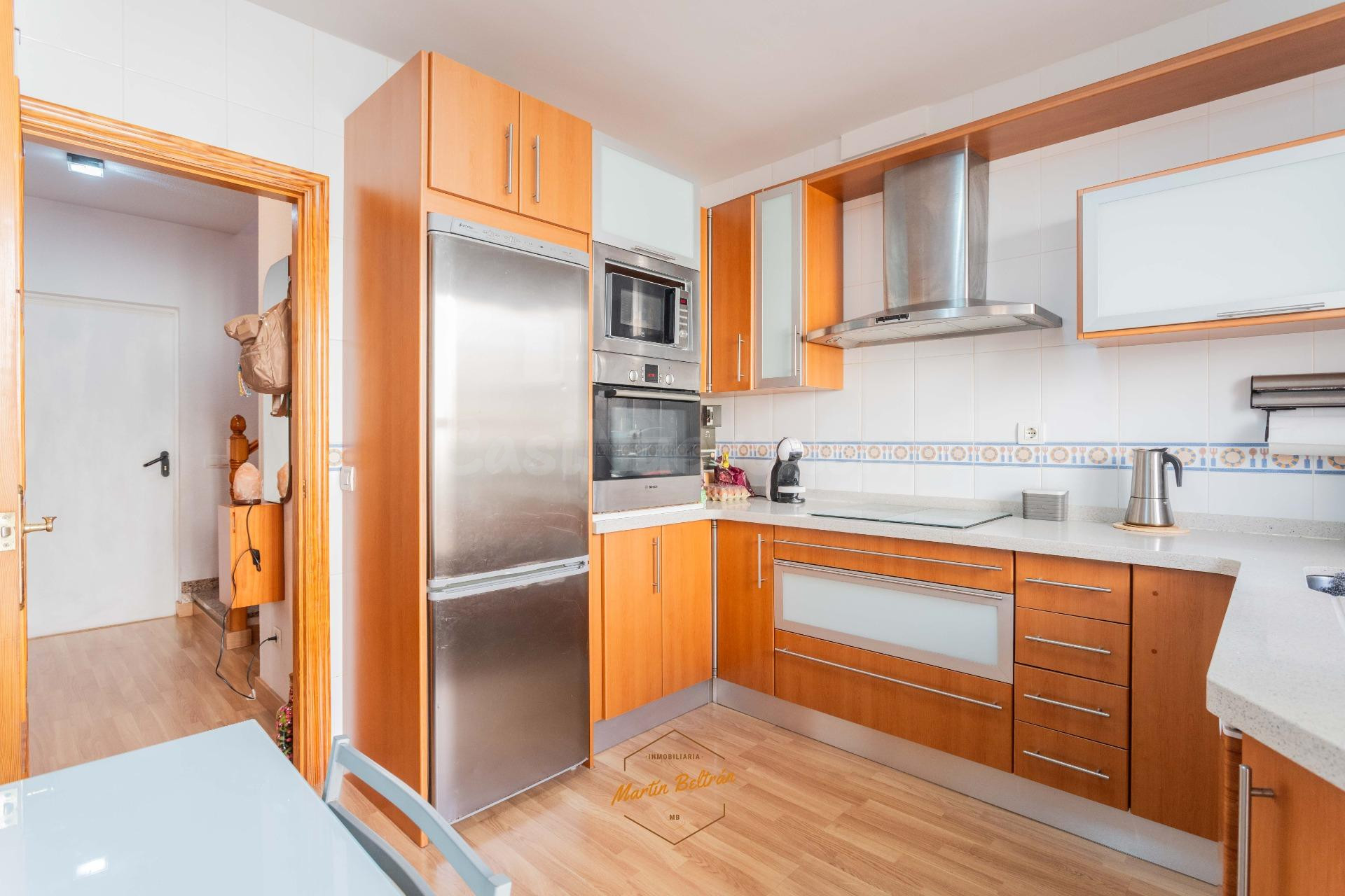 SAN ISIDRO Gran Dúplex familiar de 106 m2 con 2 Terraza una de 30, otra de 8 m2 aprox. y garaje
