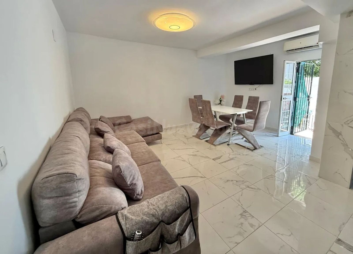 Planta baja 3 habitaciones 110m² en venta - Myramar
