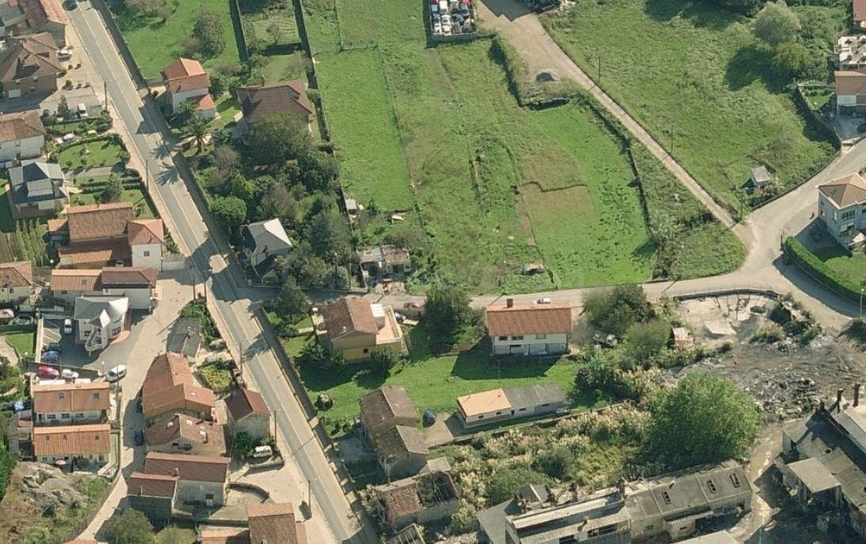 Venta de parcela urbana en Camargo - foto 3