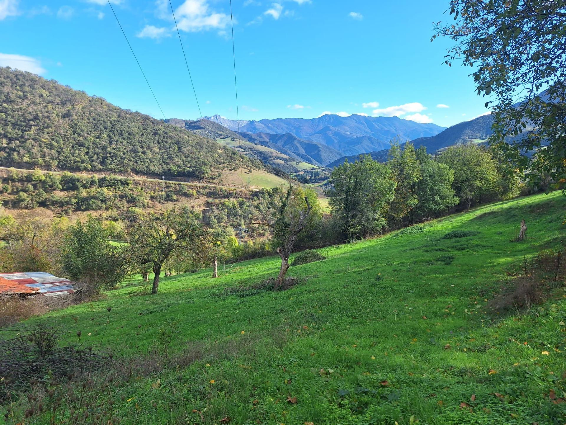 Terreno urbanizable en Picos de Europa - foto 3