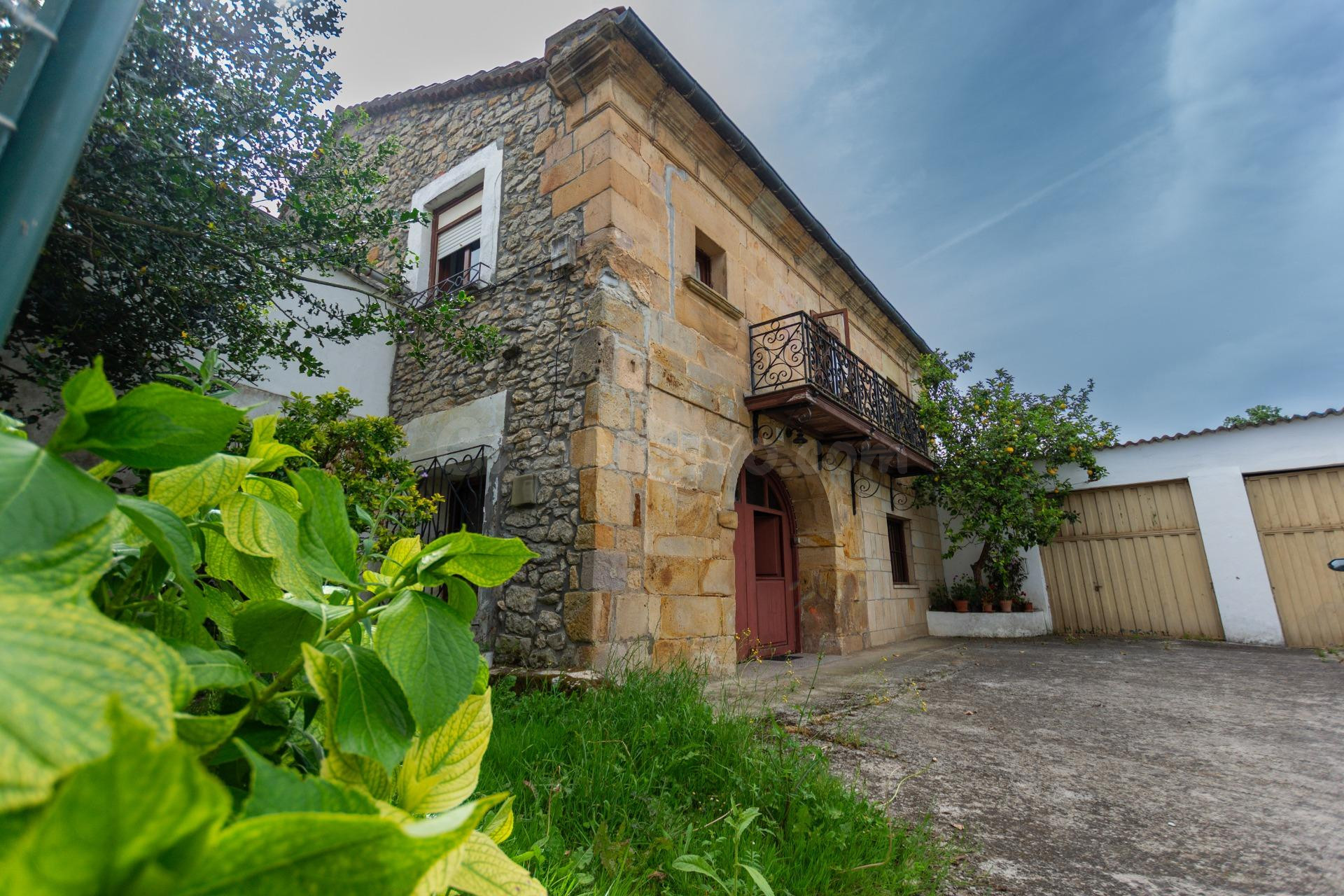 Casa en venta en Liaño con terreno - foto 2