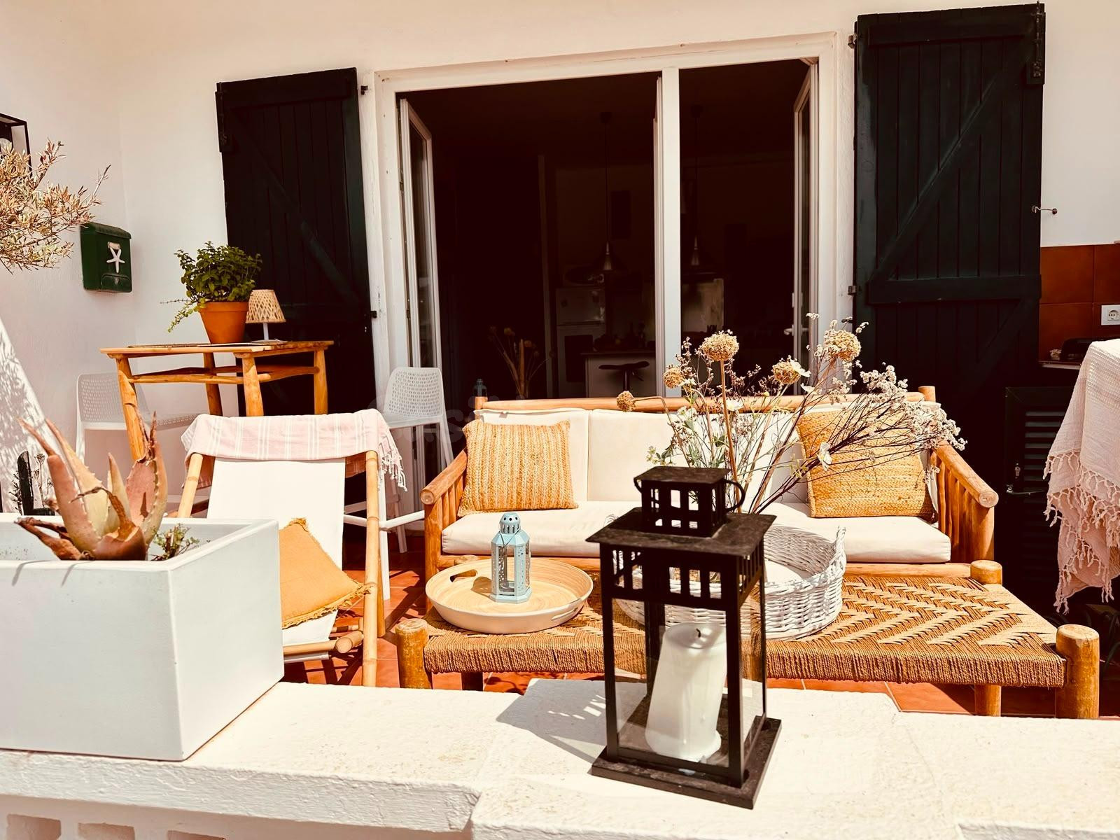 Acogedor Apartamento en Planta Baja a Pasos del Mar en Cala'n Porter