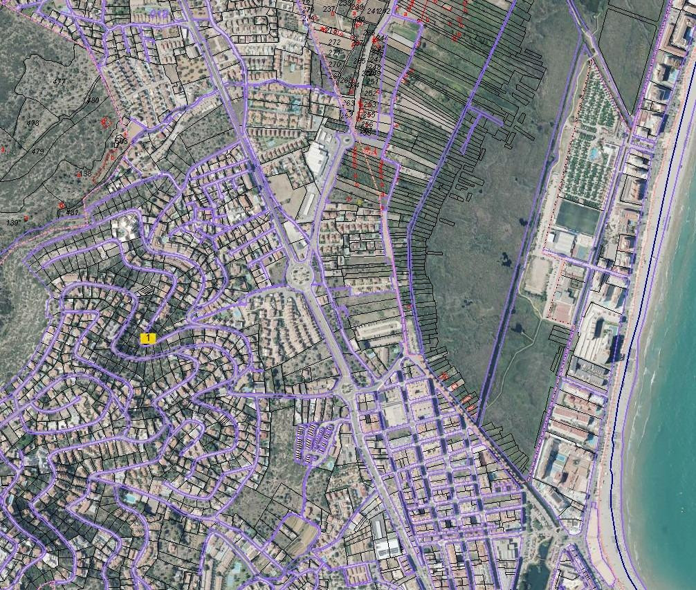 Terreno urbano residencial en venta en Urbanización Las Atal - foto 4
