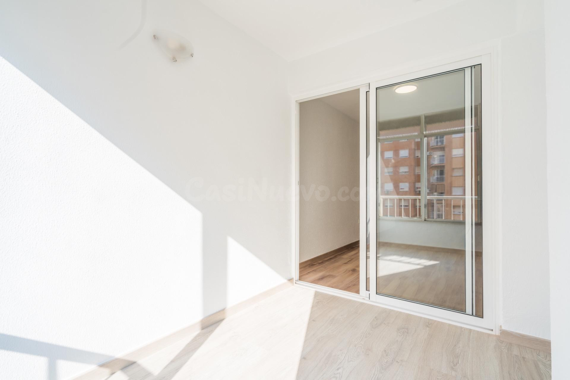 GRAN PISO EN VENTA REFORMADO - foto 2