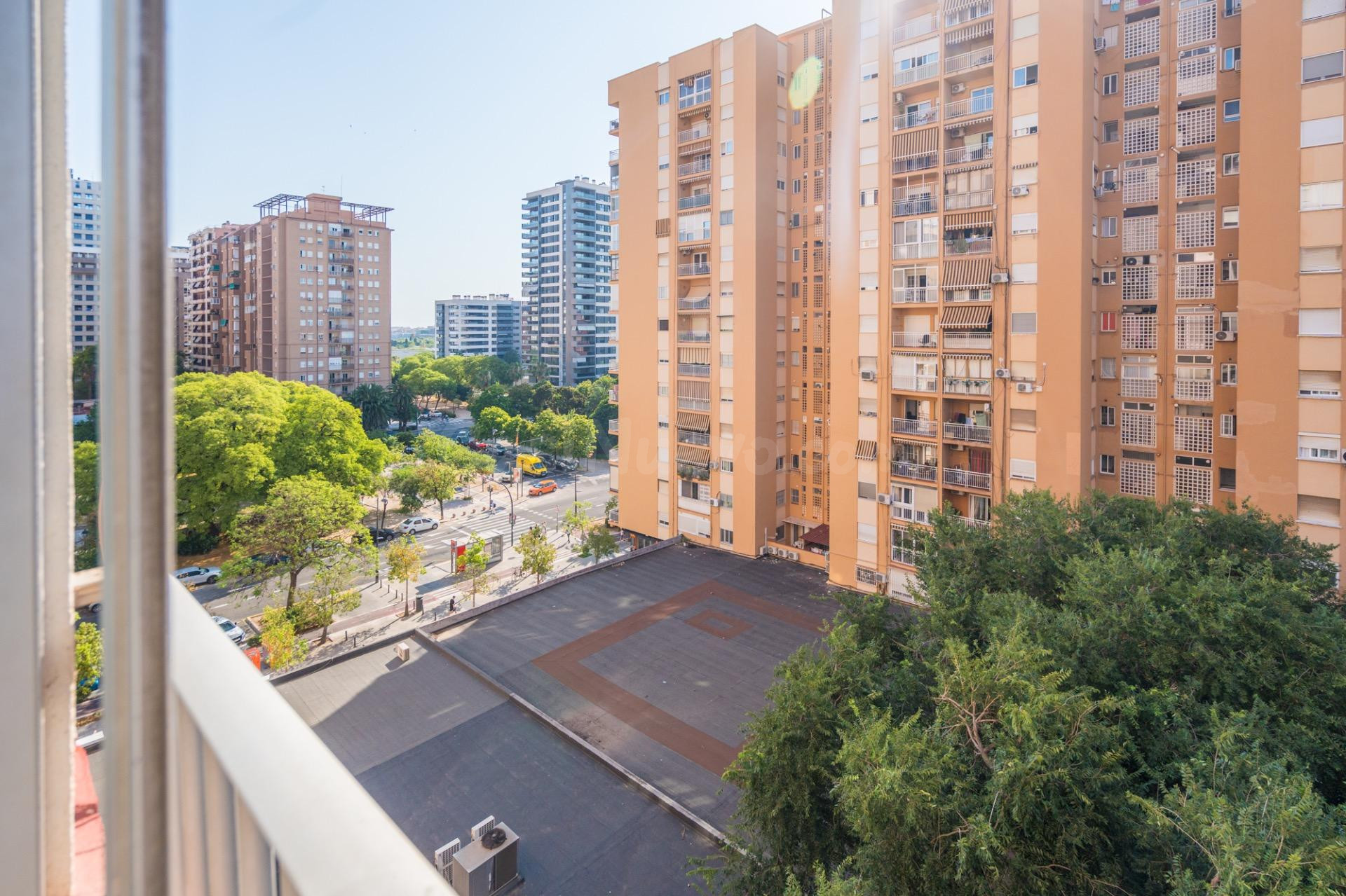 GRAN PISO EN VENTA REFORMADO - foto 4