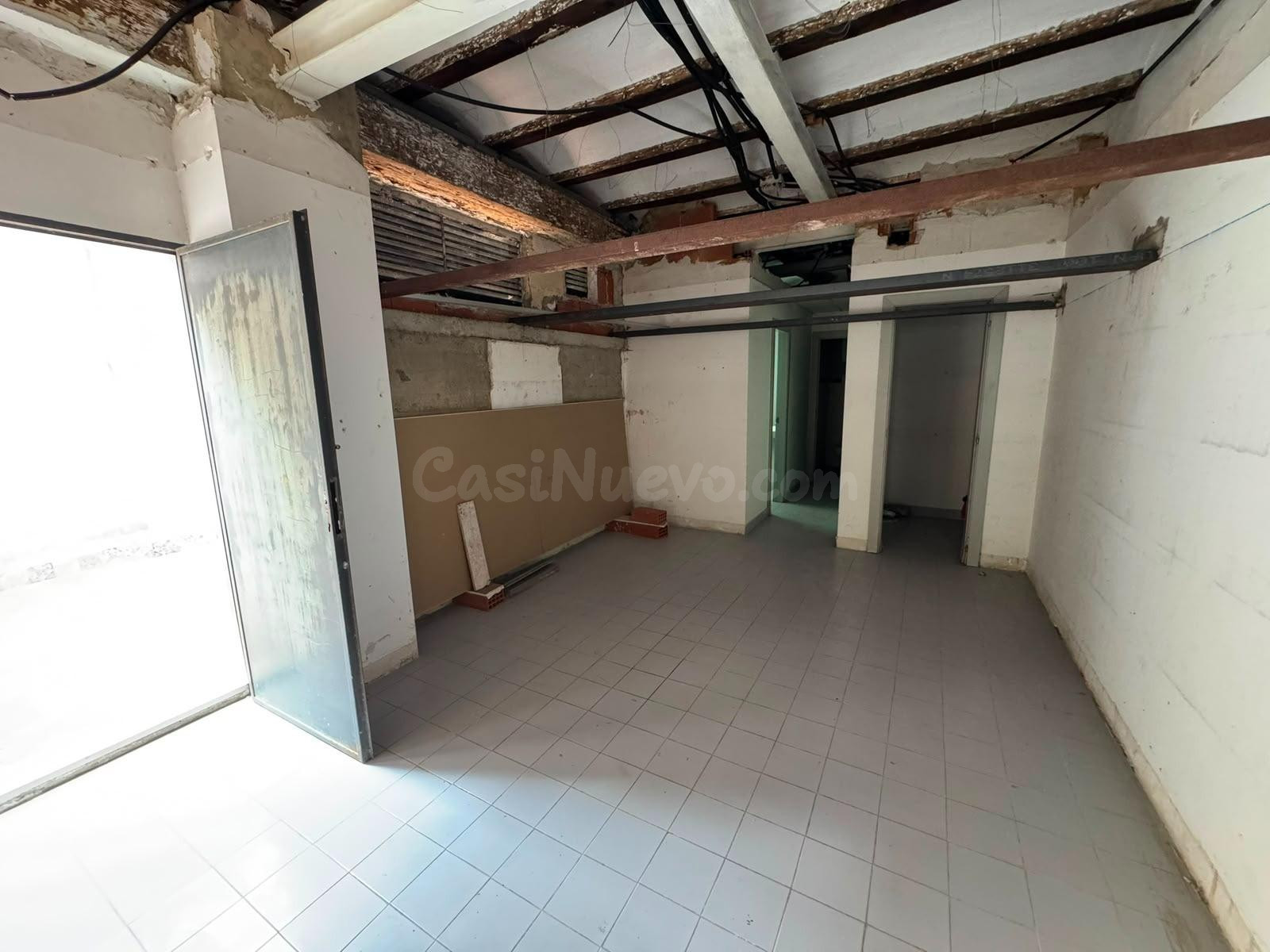 LOCAL COMERCIAL EN VENTA EN PLENO CENTRO DE ALBERIC – EXCELE - foto 3