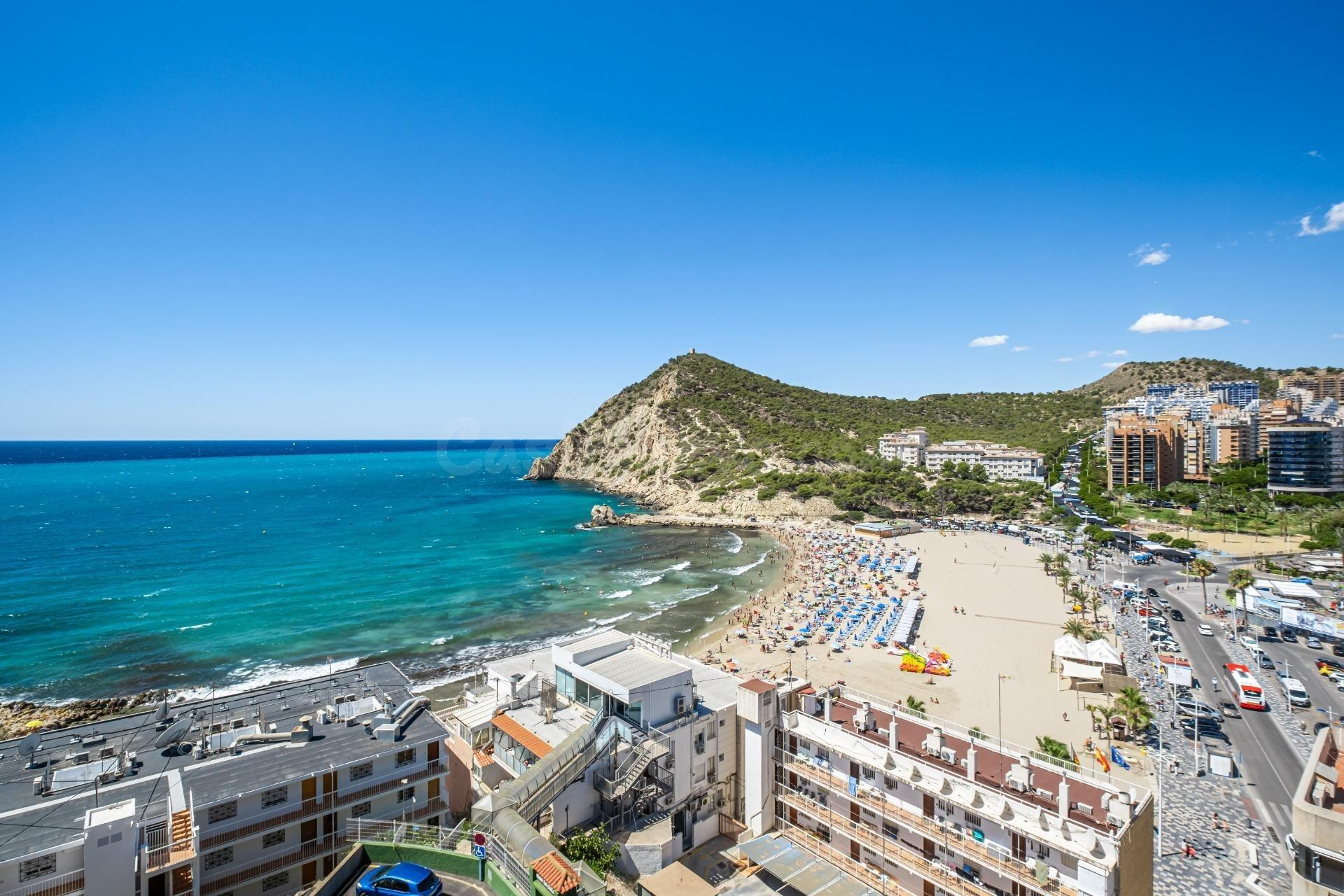 SE VENDE APARTAMENTO CON VISTAS AL MAR