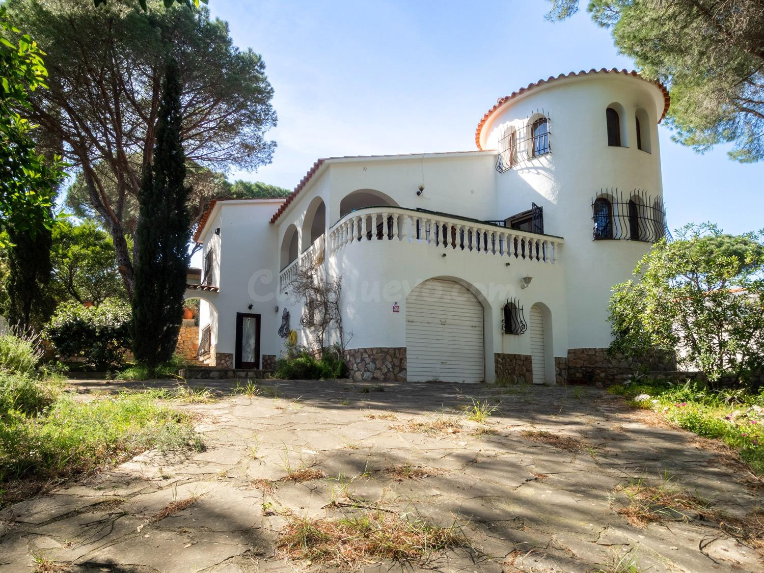 Casa con gran parcela, apartamento independiente y entorno n - foto 2