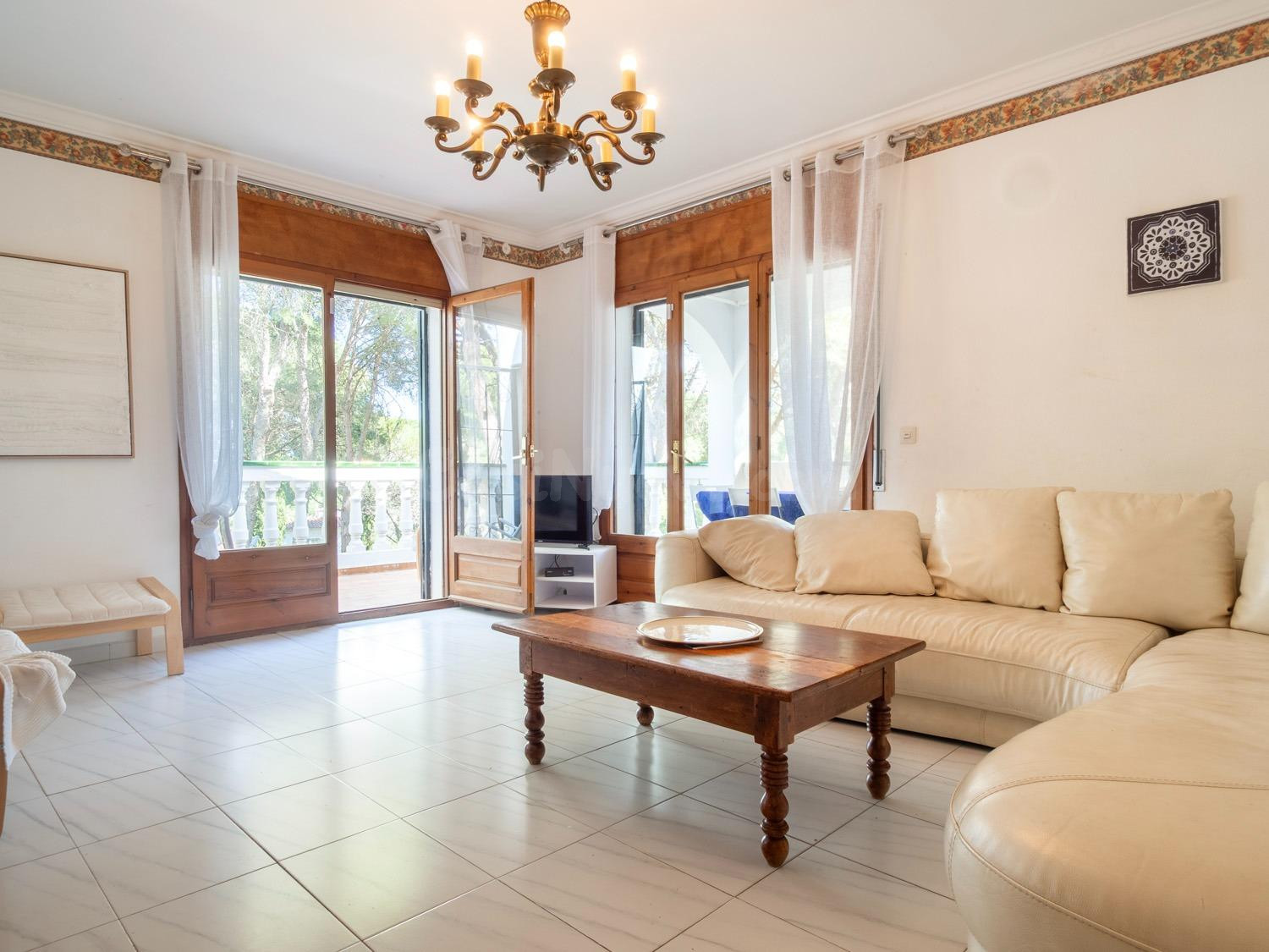 Casa con gran parcela, apartamento independiente y entorno n - foto 4