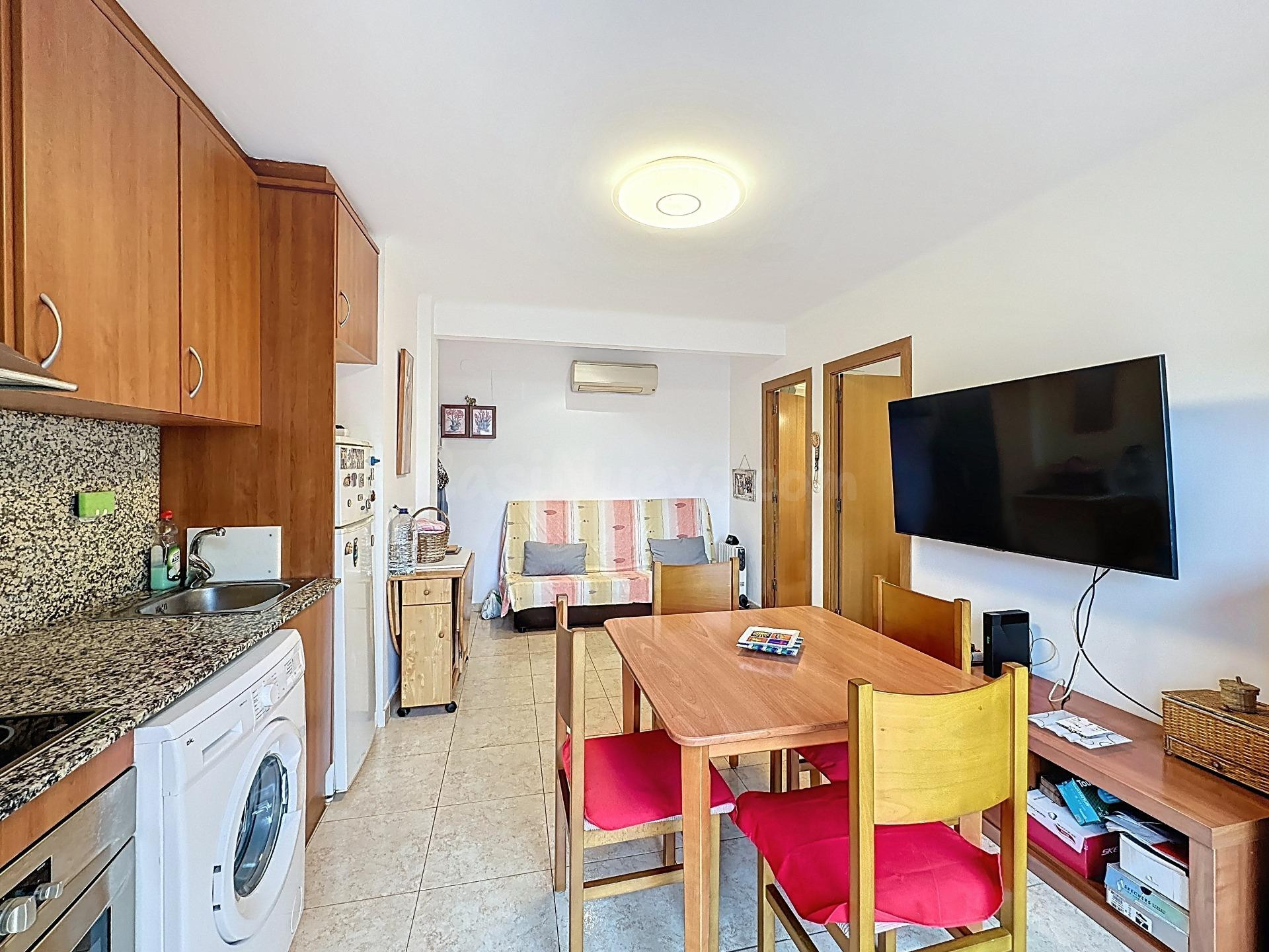 Apartamento con terraza en el centro de Platja d’Aro a 200 m - foto 3