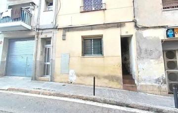 Venta de Piso OKUPADO en Calle Mira-Sol Nº 10 de Terrassa (Barcelona).