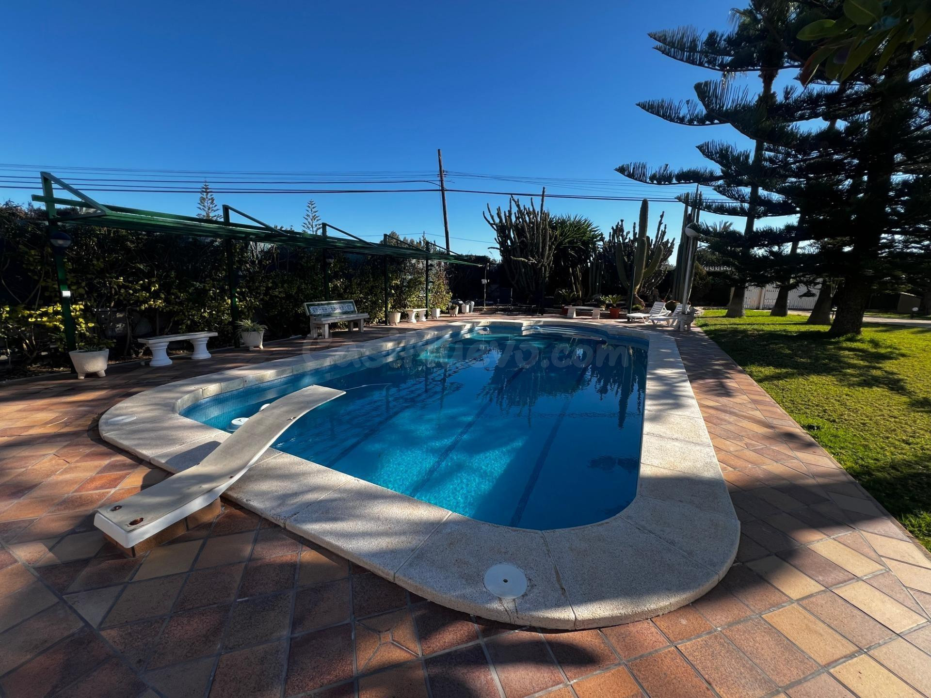Chalet en Elche, zona las Bayas. - foto 2