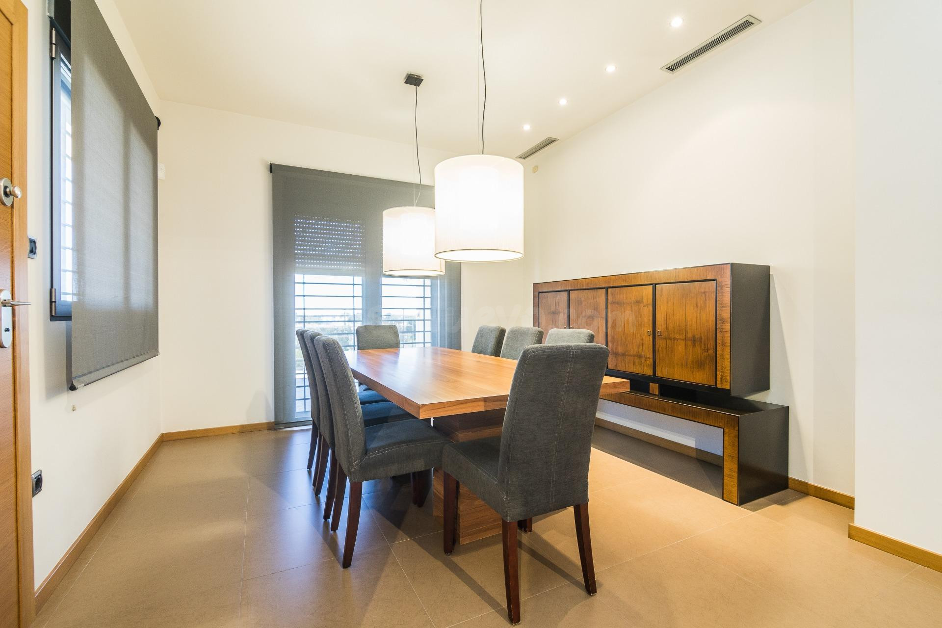 Chalet de lujo en zona Peña las Águilas, Elche - foto 4