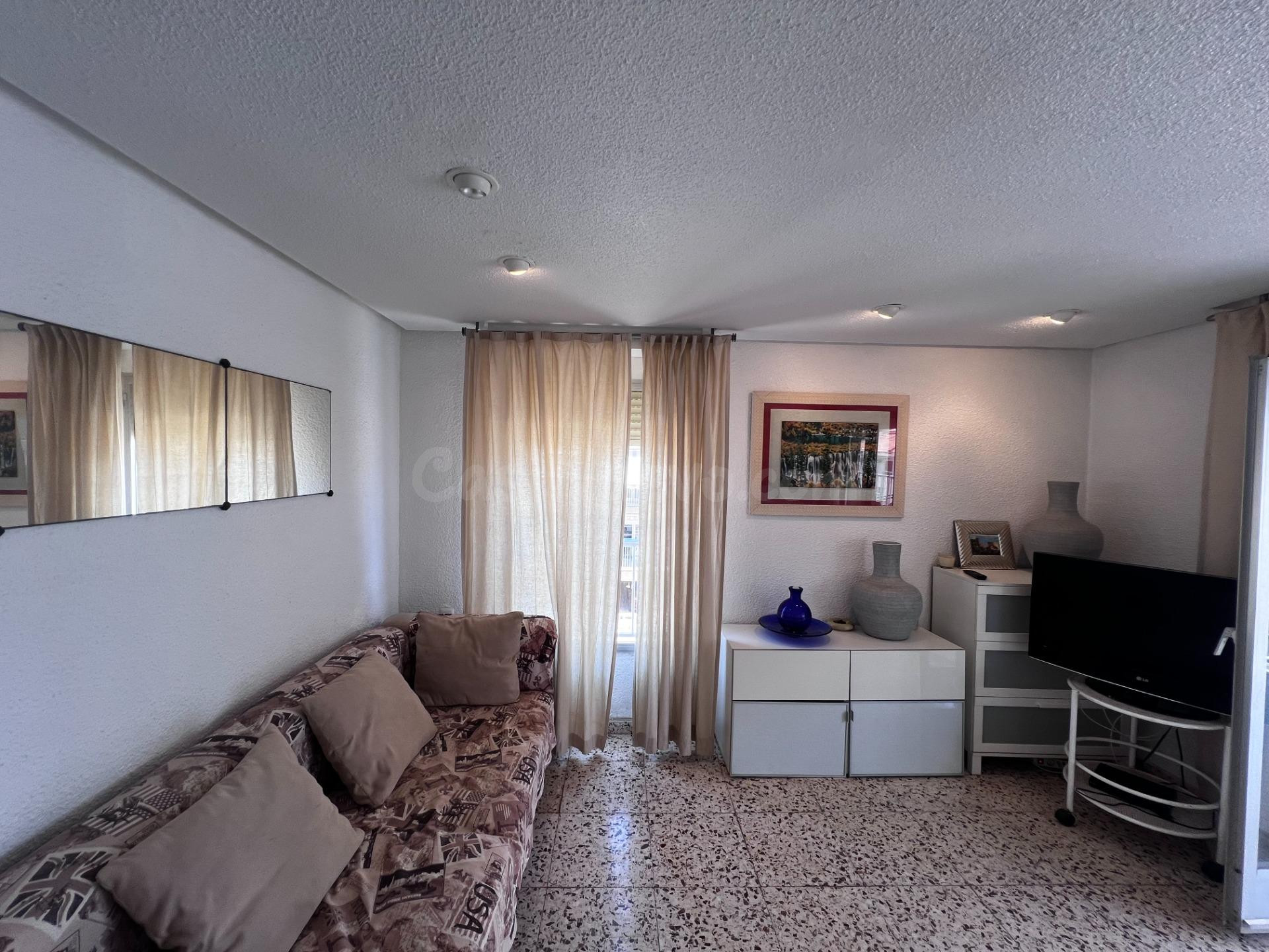 Apartamento de alquiler vacacional en Santa Pola, zona Gran  - foto 5