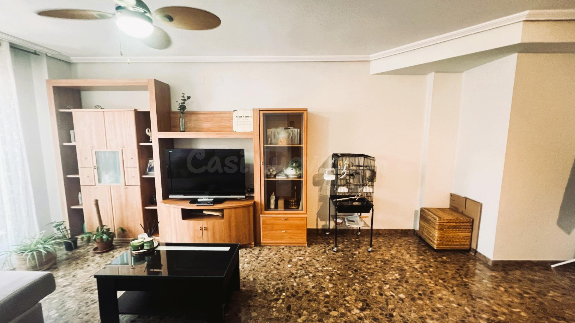 Ático dúplex con dos terrazas, garaje y trastero en Calle Rí - foto 4