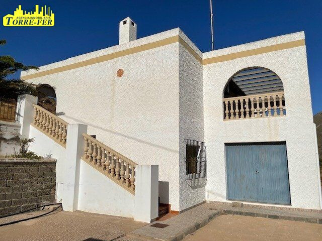 CASA EN EL POZO DE LOS FRAILES SOBRE PARCELA DE 1.000 M2. - foto 3